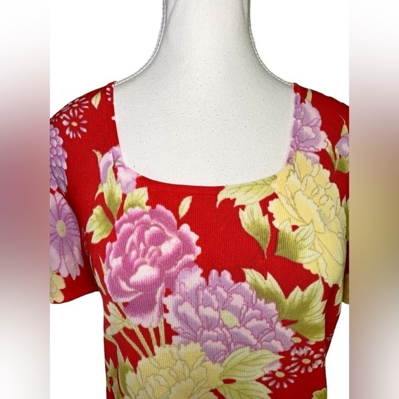 Designers Originals Red & Purple Floral Square Neck Short Sleeve Shirt - Picture 3 of 12